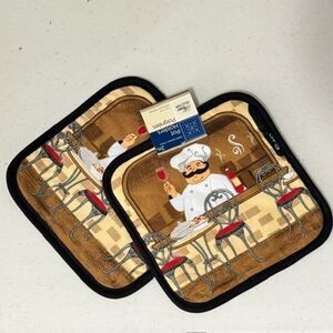 NEW Set of 2 Home Collection Chef-Themed Pot Holders Color Brown and Tan